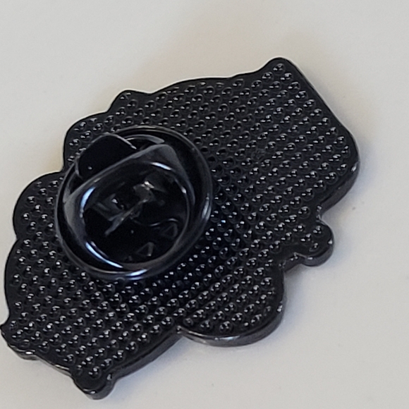 WE BARE BEARS Grumpy ICE BEAR Enamel Pin - Picture 6 of 9